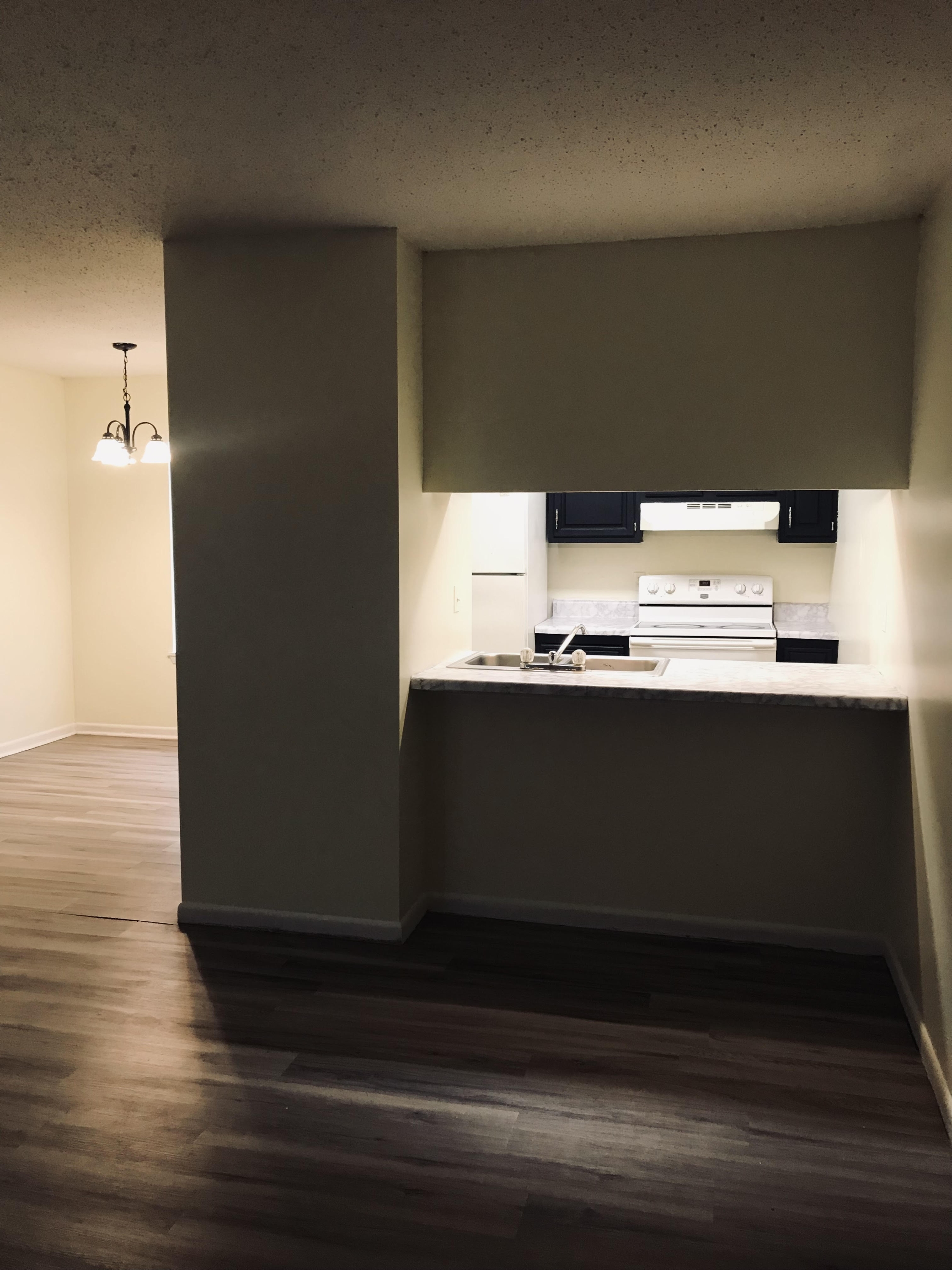 520 E Lagrange Street - 14